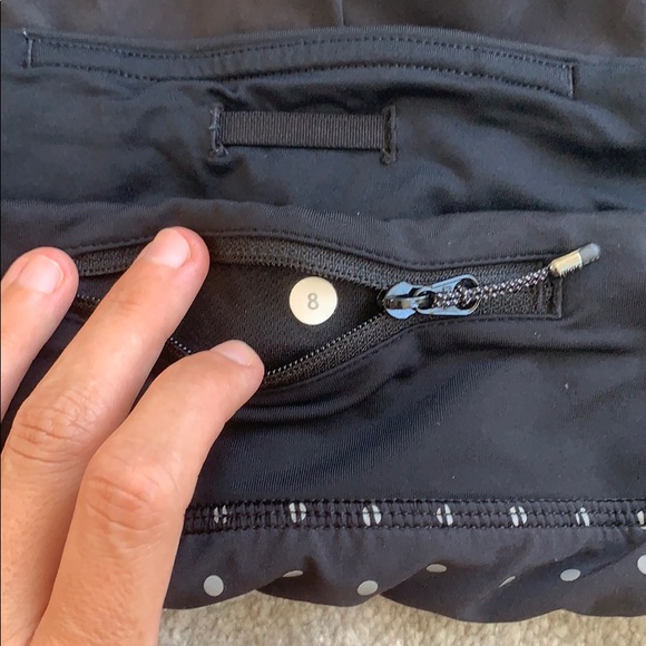 Reflective Dot Speed Up Short 2.5” 8 - Picture 6 of 6